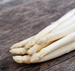 Asperges – Hoe bereid je ze? En welke wijn drink je erbij?